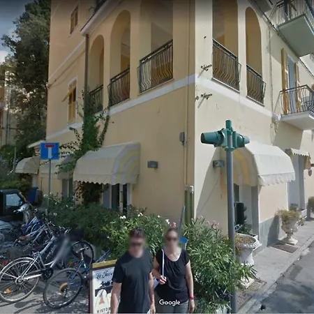 Inside Monterosso -